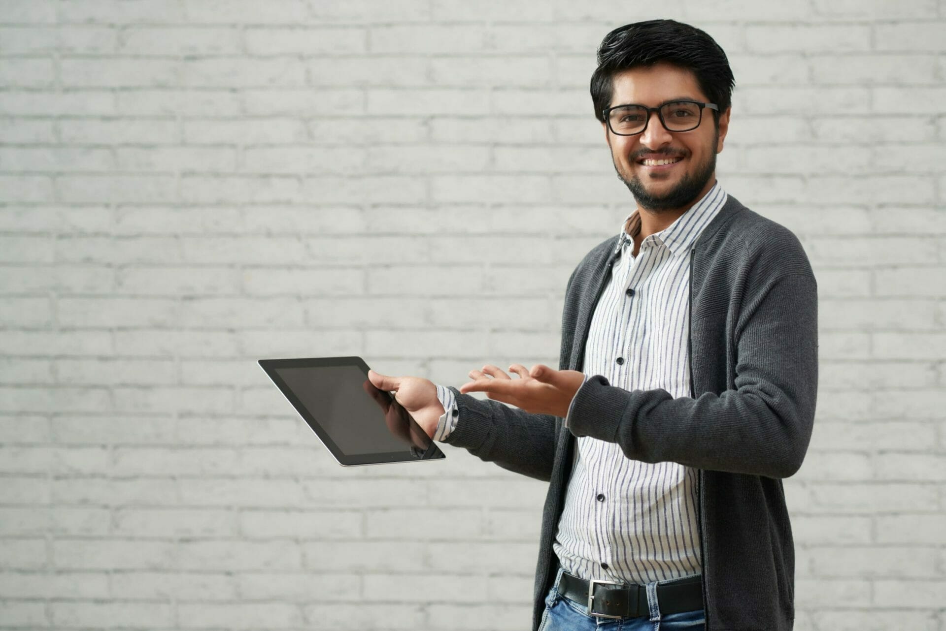 showing new app min scaled